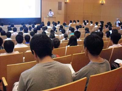 地球を救う小さな生き物‐微生物バイオテクノロジー